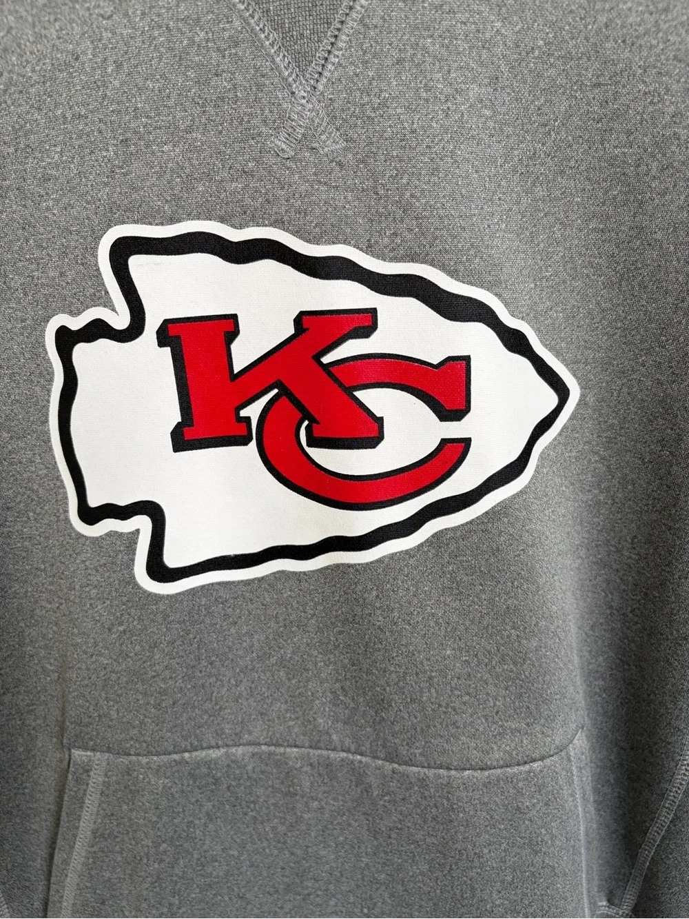 Nike Kansas City Chiefs Gray Hoodie - Youth Medium